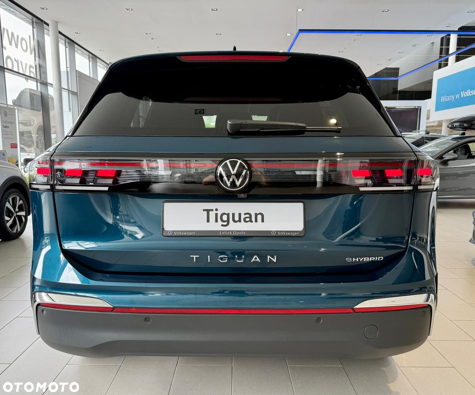Volkswagen Tiguan - 5
