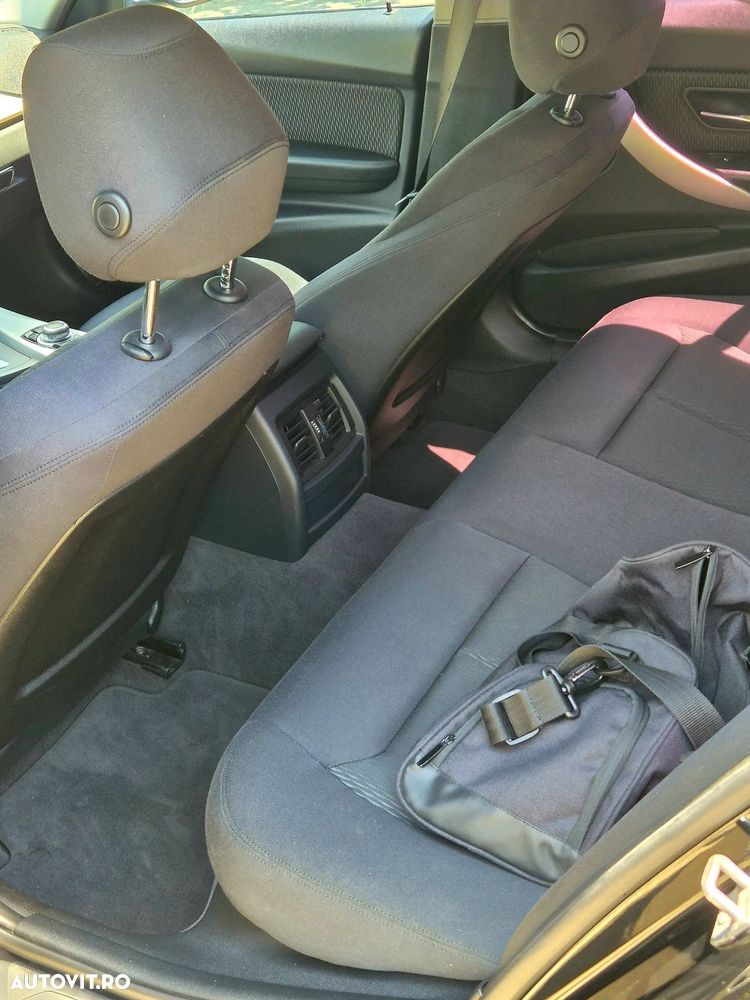 BMW Seria 3 320d Aut. - 16