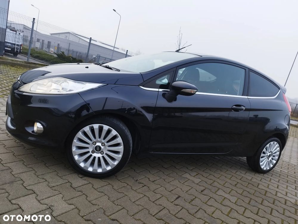 Ford Fiesta - 2