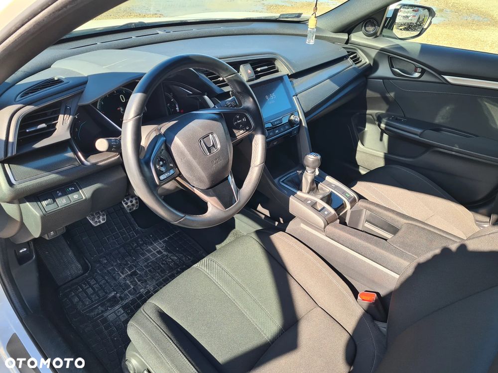 Honda Civic 1.0 T Comfort Sport Line - 16