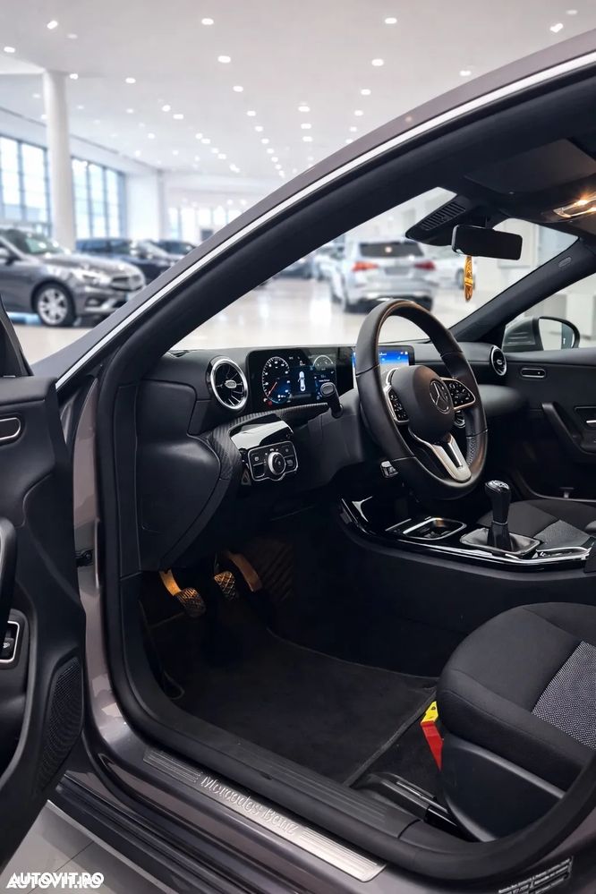 Mercedes-Benz CLA 180 - 7