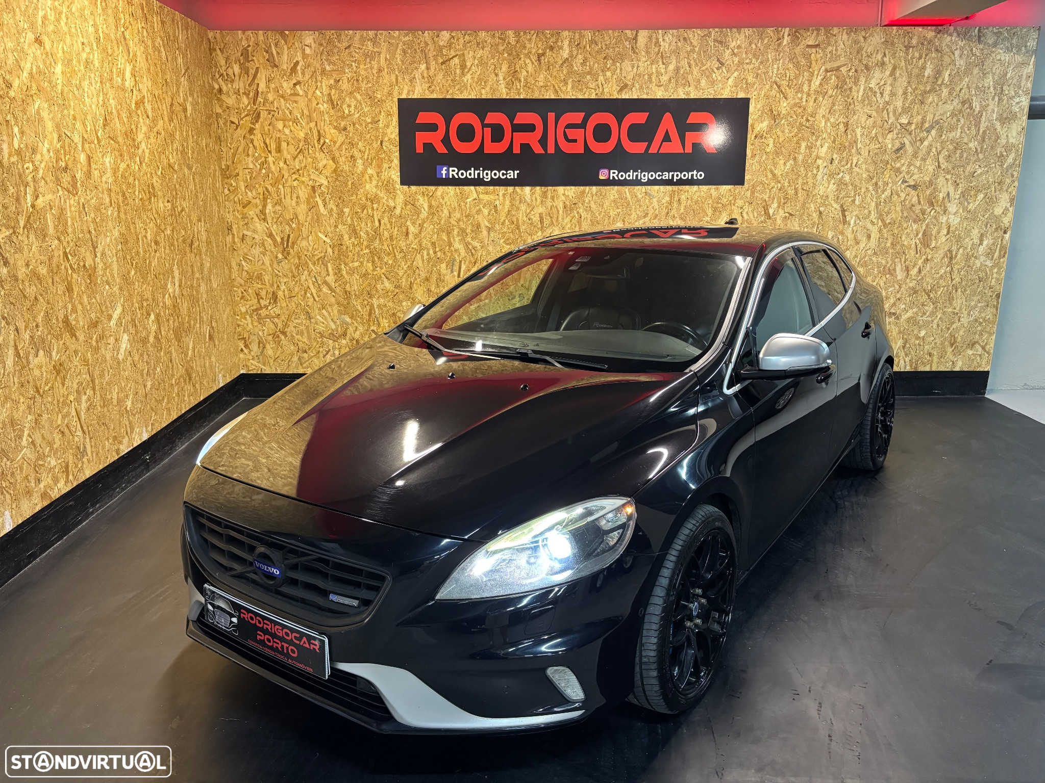 Volvo V40 1.6 D2 R-Design - 2