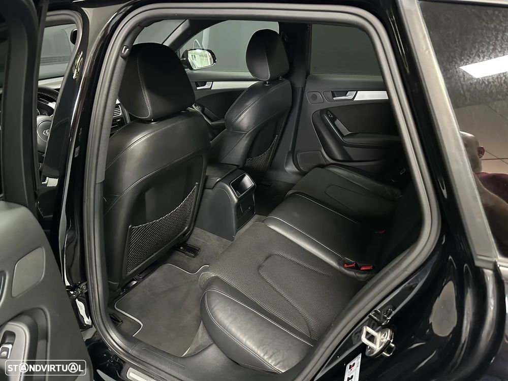 Audi A4 Avant 2.0 TDI multitronic S-line - 28