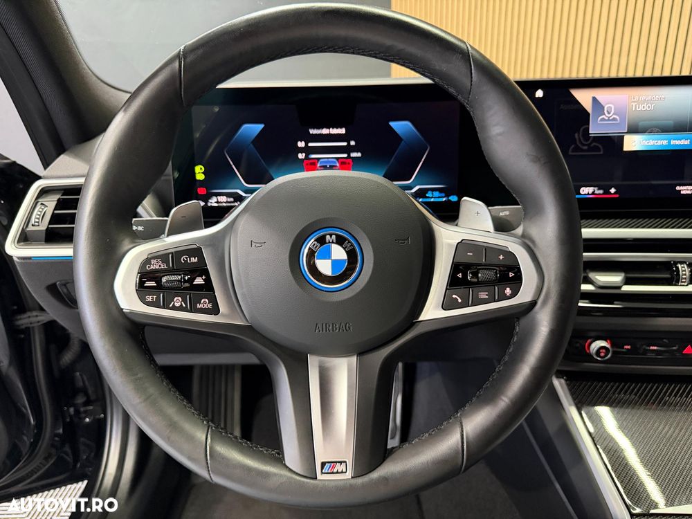 BMW Seria 3 330e xDrive Aut. - 17