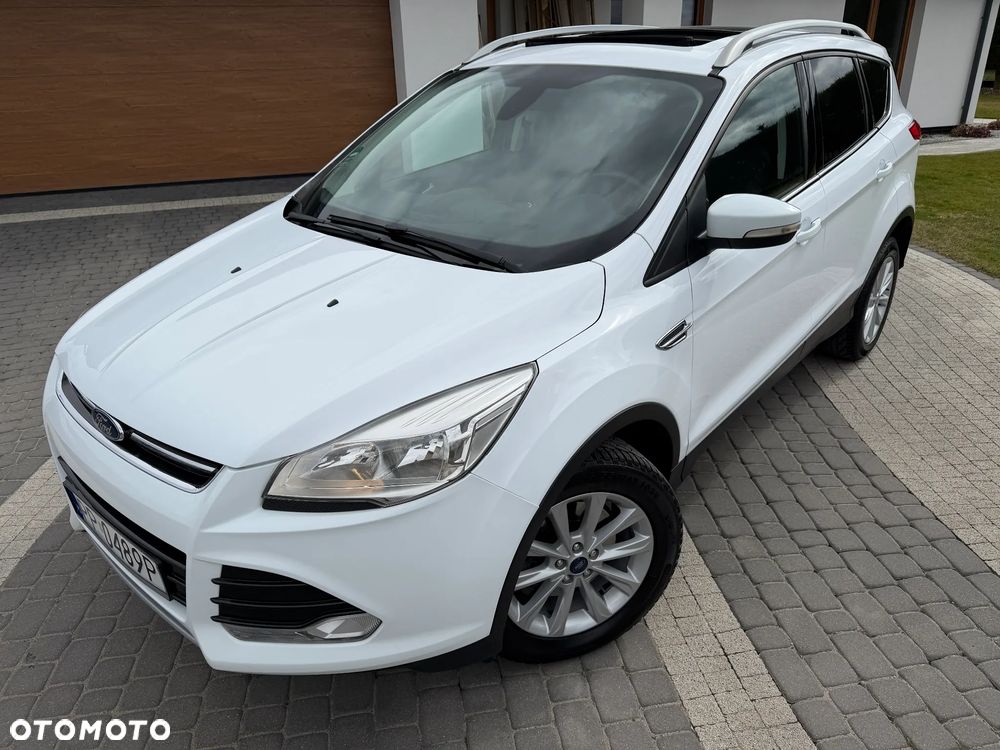 Ford Kuga 2.0 TDCi 2x4 Titanium - 4