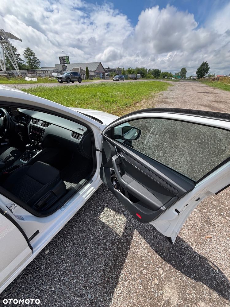 Skoda Octavia 2.0 TSI RS 230 DSG - 10