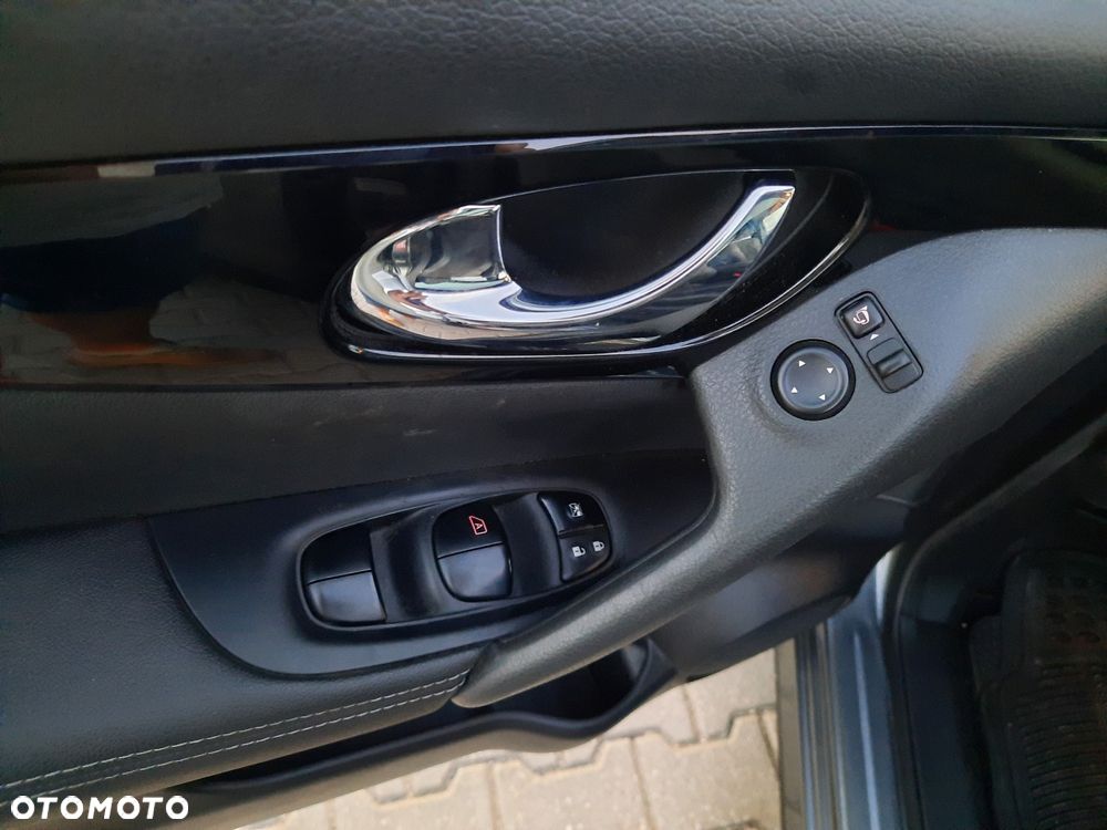 Nissan Qashqai 1.2 DIG-T Xtronic TEKNA - 15