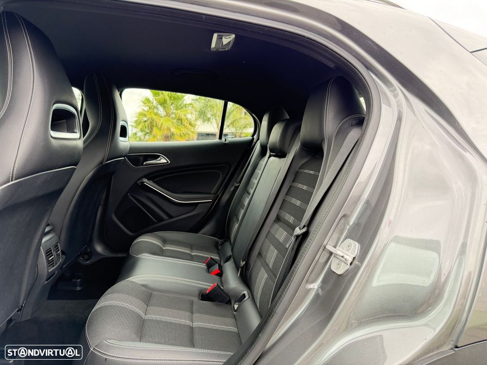 Mercedes-Benz GLA 180 d Style - 6