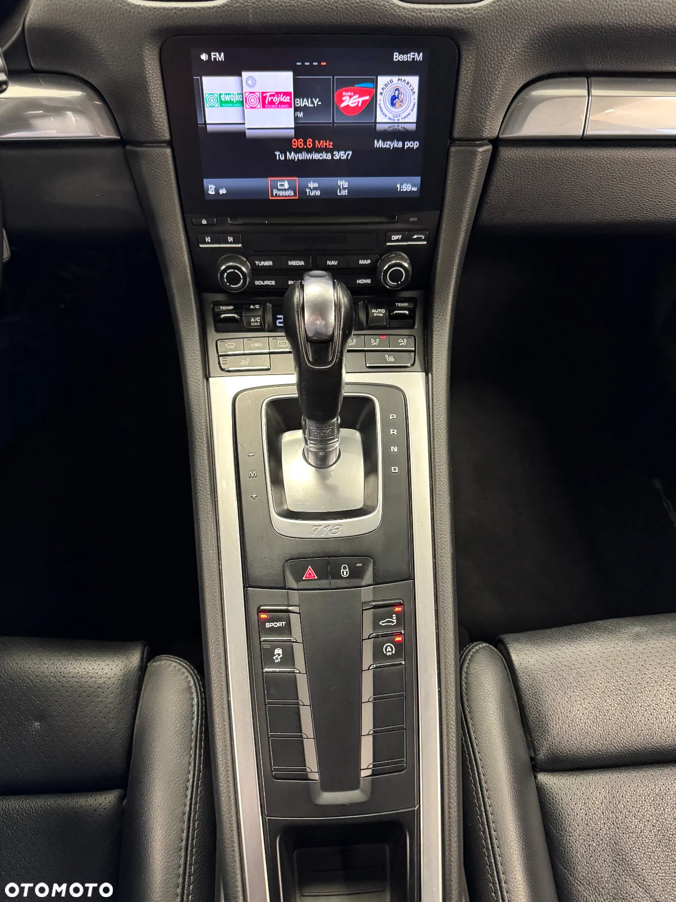 Porsche Cayman - 13