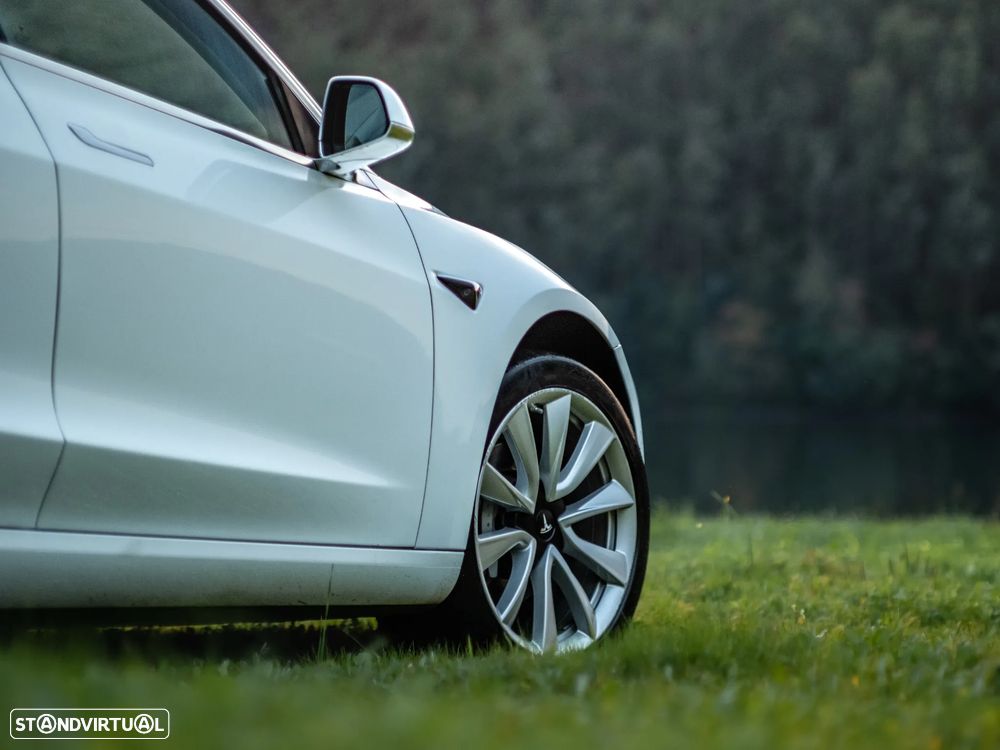 Tesla Model 3 Performance Dual Motor AWD - 12