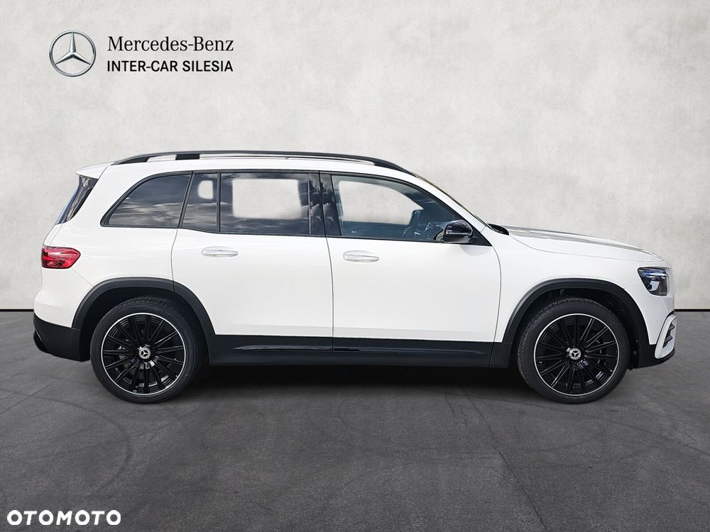 Mercedes-Benz GLB - 4