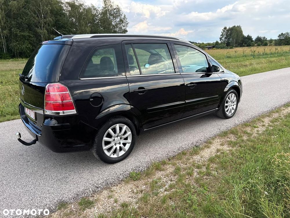 Opel Zafira 1.6 Cosmo - 13