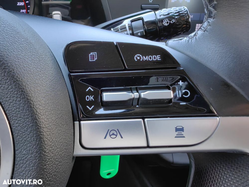 Hyundai Elantra 1.6 l 123 CP CVT Comfort - 25