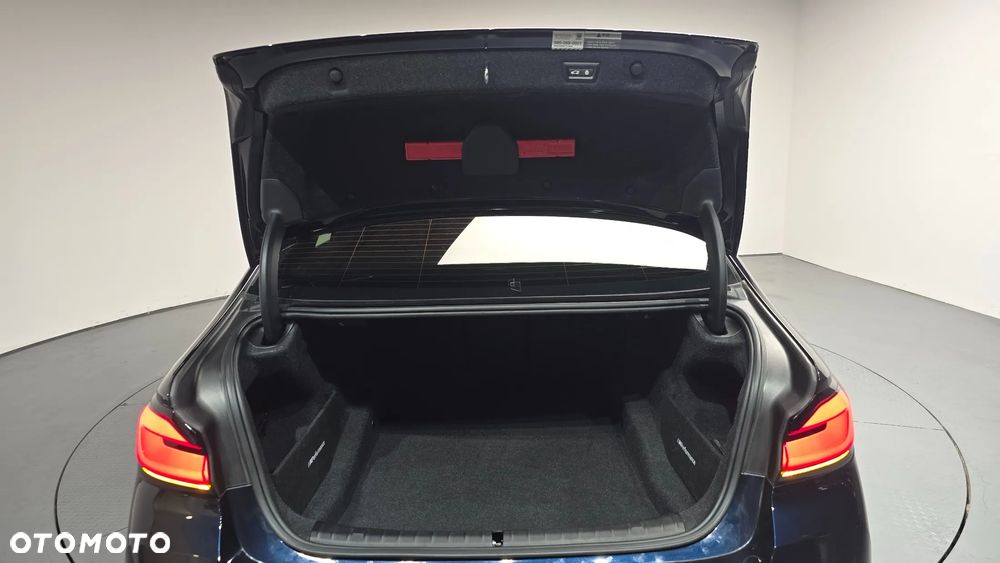 BMW Seria 5 - 25
