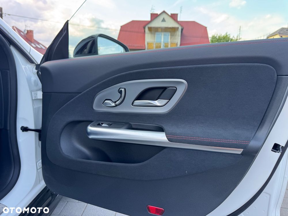Mercedes-Benz CLA 250 + mit Technologie Edition - 23