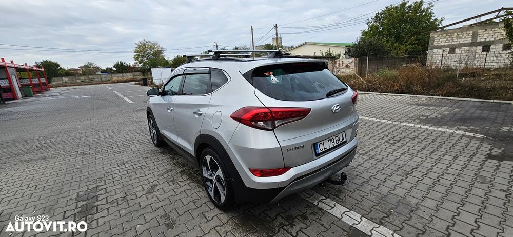 Hyundai Tucson 2.0 CRDI 4WD 6MT Luxury Pack+ - 4