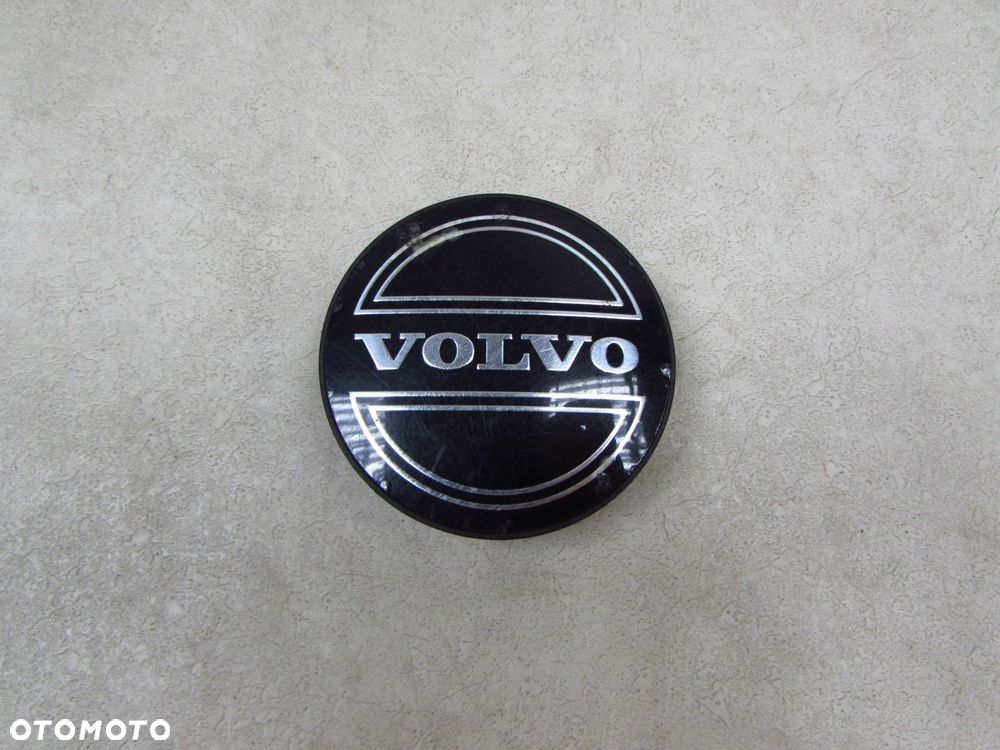 VOLVO S40 V40 KOLPAK DEKIELEK ALU FELGI 59 mm 30821245 - 1