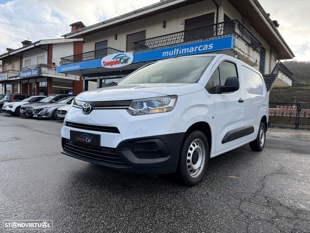 Toyota Proace 1.5D L2 Comfort - 1