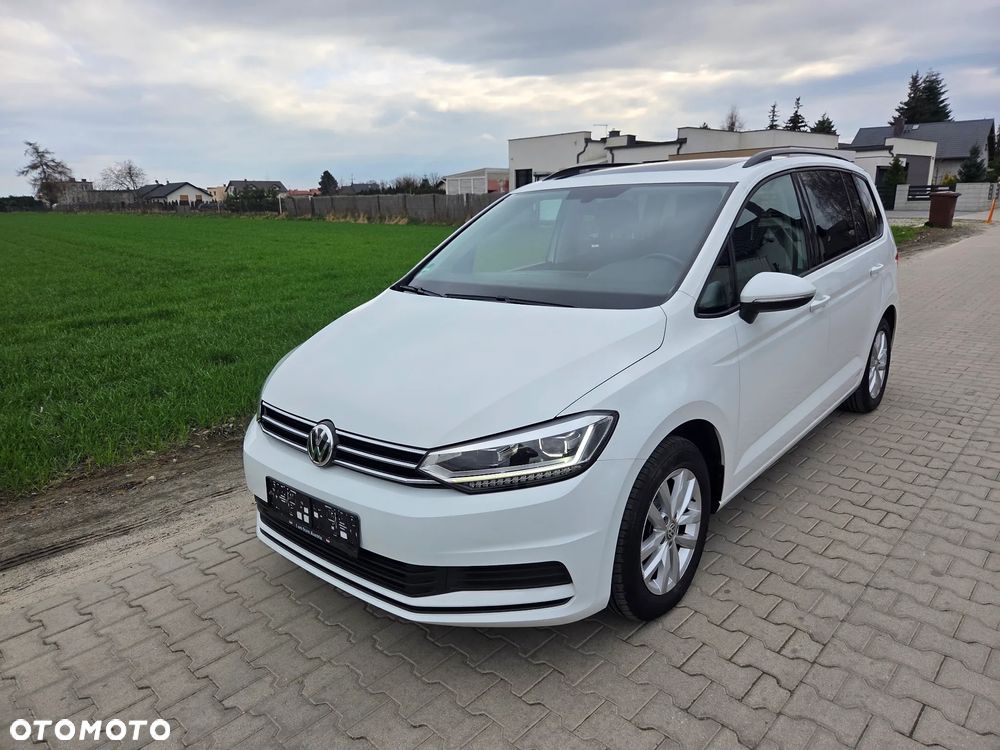 Volkswagen Touran 2.0 TDI SCR Comfortline - 1