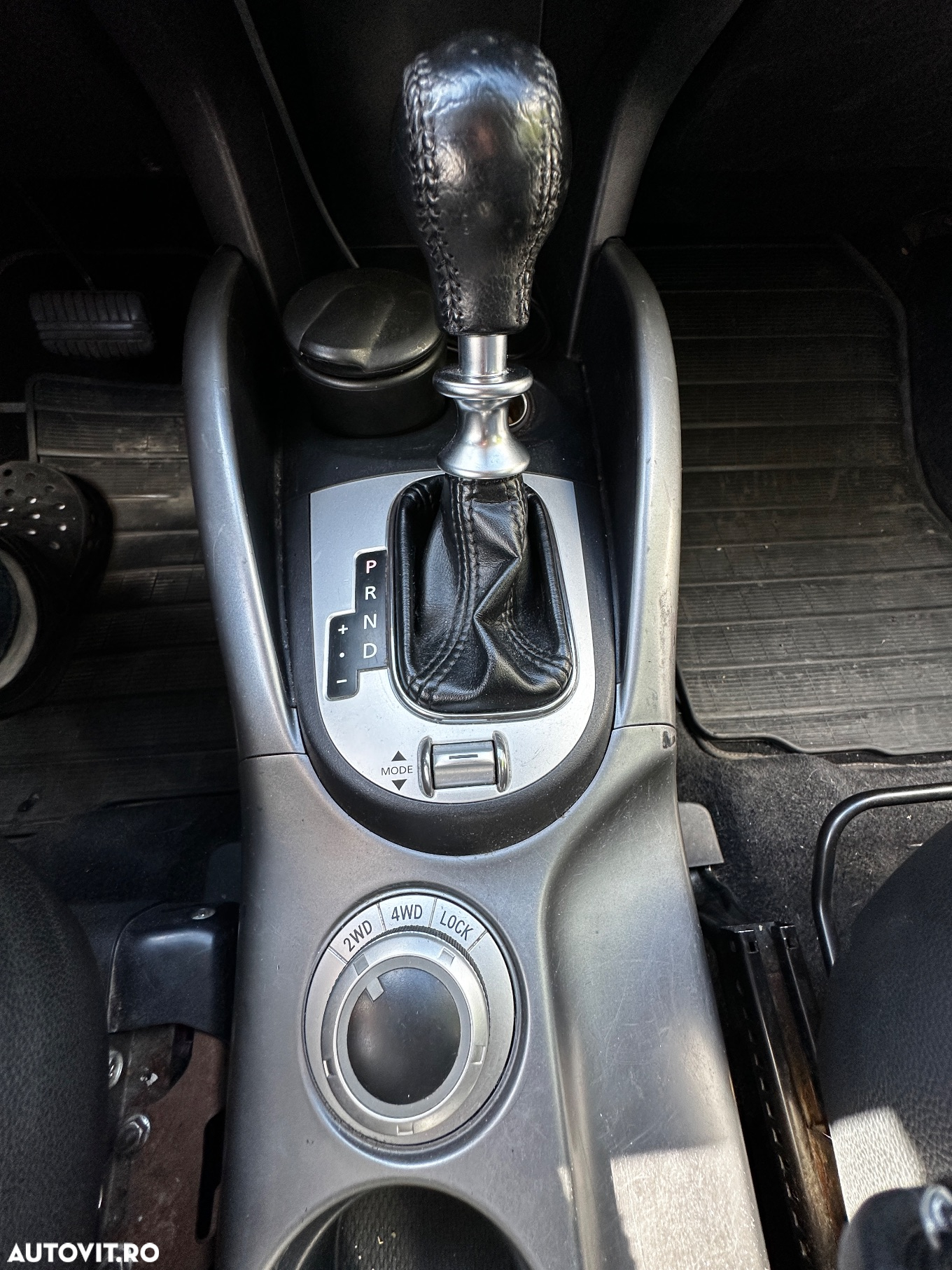 Mitsubishi Outlander - 15