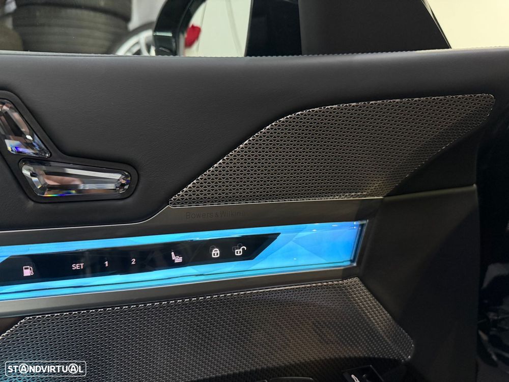 BMW 760 M760e xDrive - 19