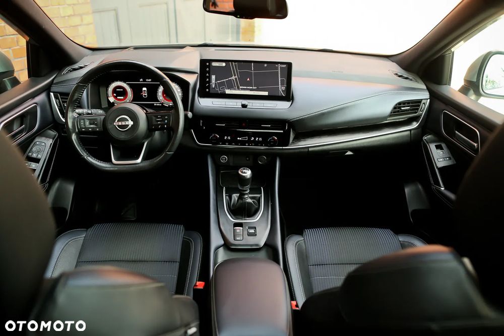 Nissan Qashqai 1.3 DIG-T Tekna+ - 25