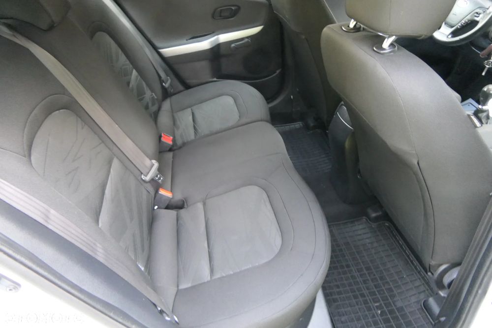 Kia Ceed 1.4 Business Line - 19