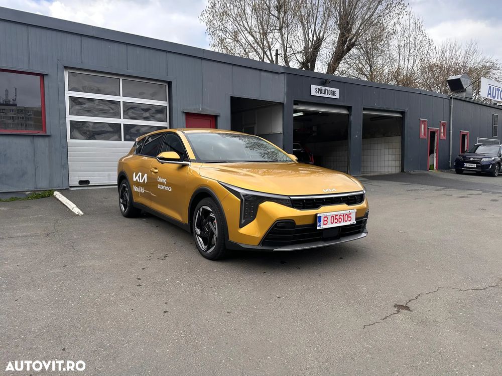Kia K4 - 4