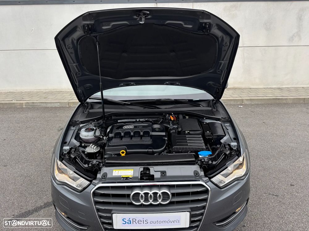 Audi A3 Sportback 1.6 TDI Advance Ultra - 42