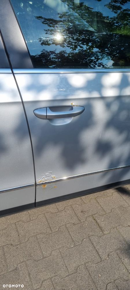 Volkswagen Passat 2.0 TDI DPF Highline - 15