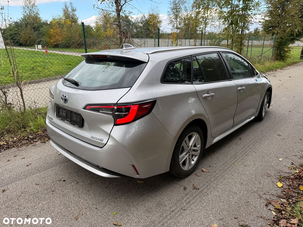 Toyota Corolla 1.8 Hybrid Executive - 4