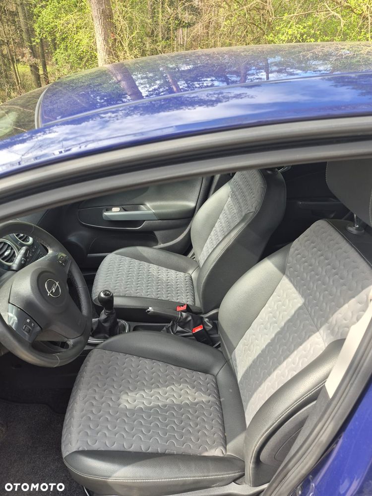 Opel Corsa - 23