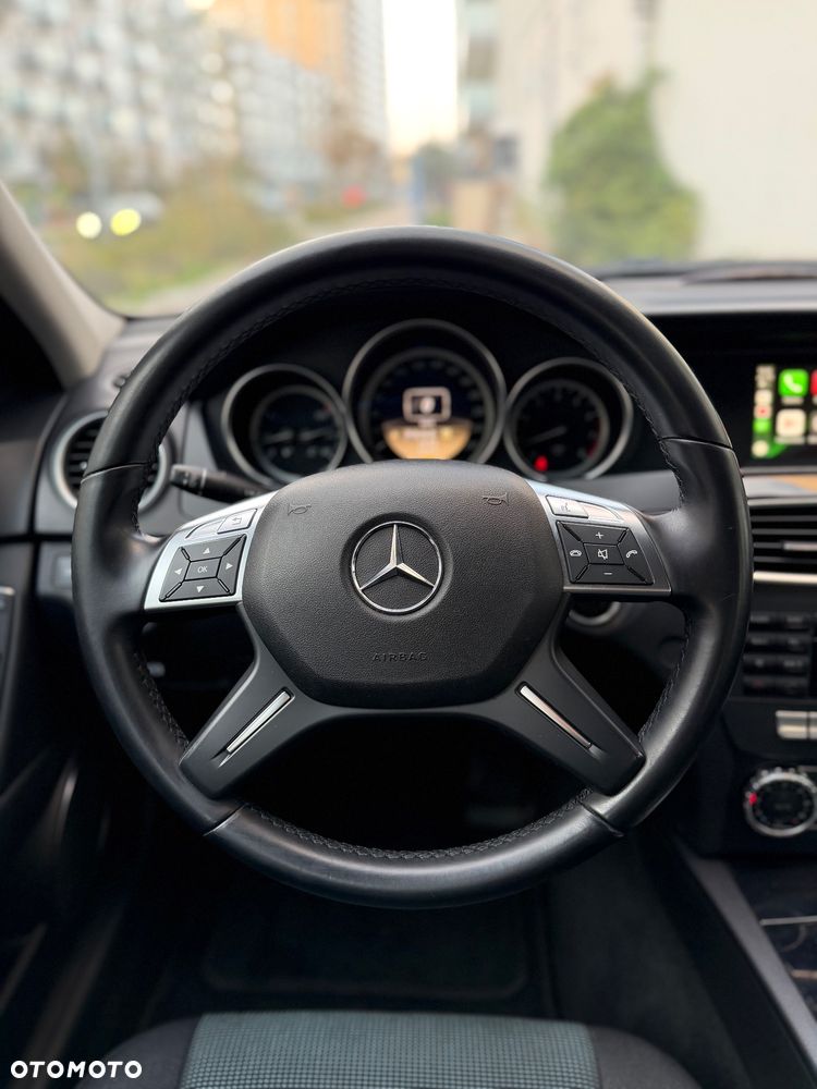 Mercedes-Benz Klasa C 200 (BlueEFFICIENCY) 7G-TRONIC - 18