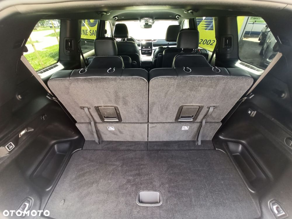 Jeep Grand Cherokee - 9