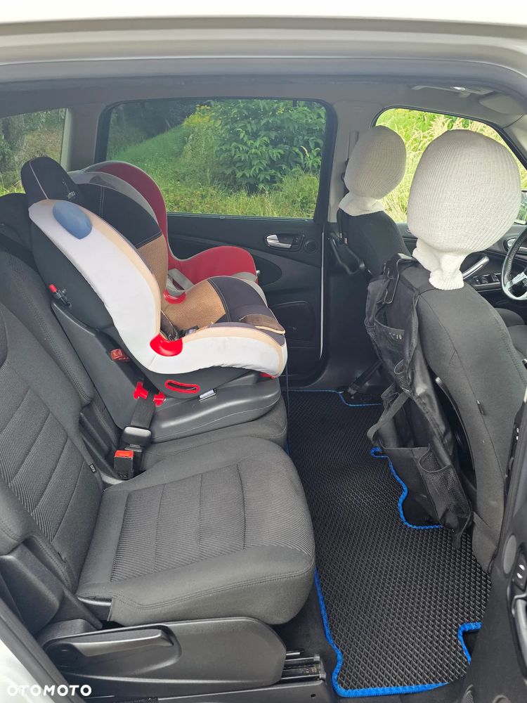 Ford S-Max 2.0 Titanium - 17