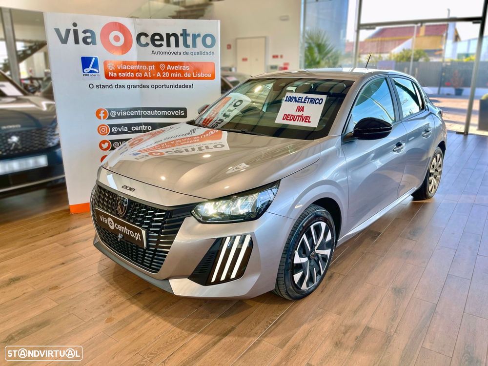 Peugeot E-208