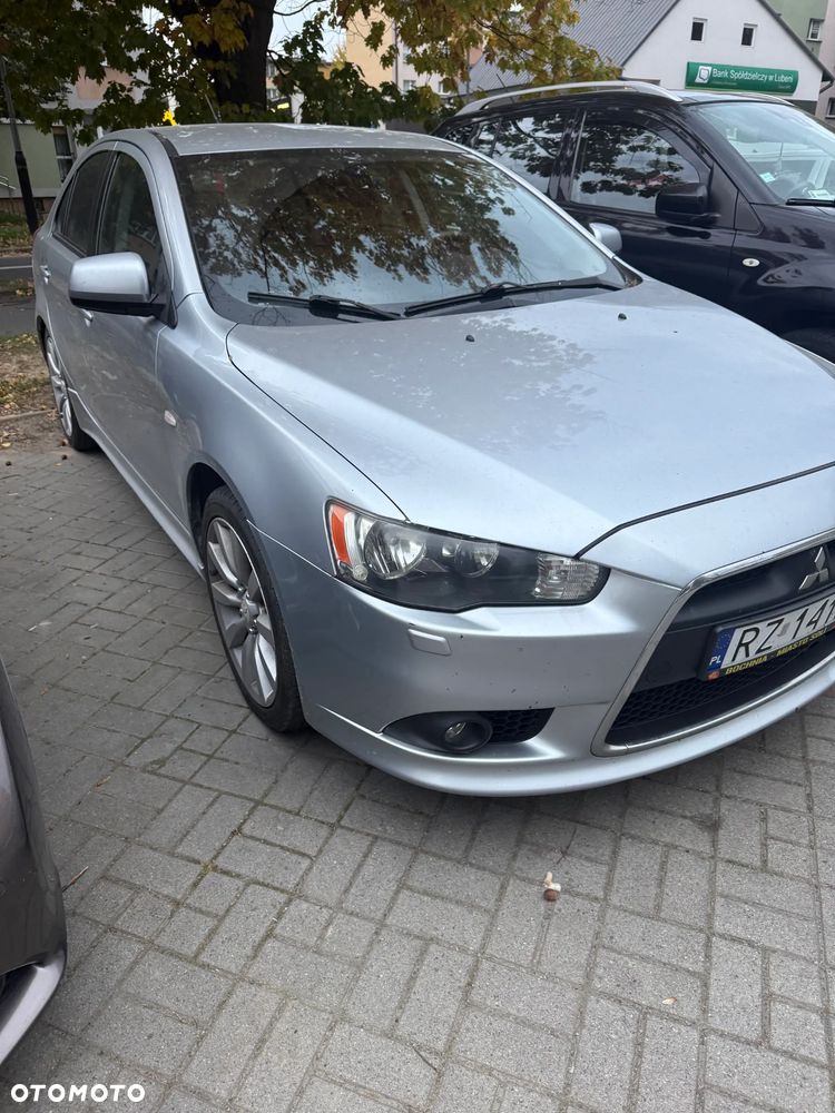 Mitsubishi Lancer 2010 photo 5