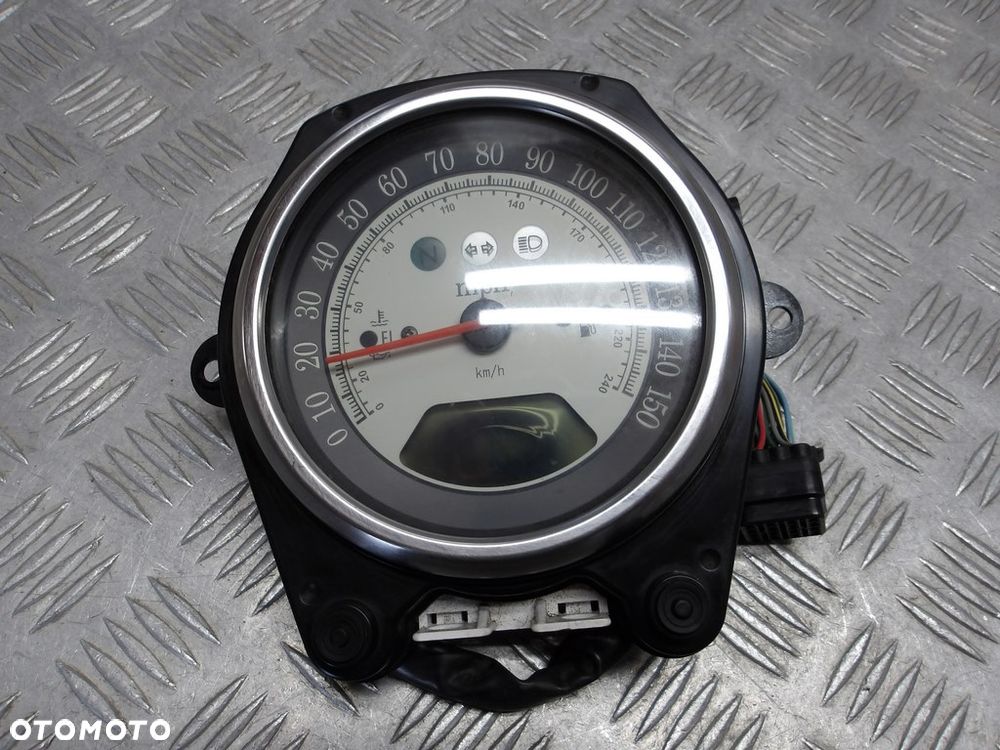 Licznik zegar prędkościomierz KAWASAKI VN 2000 VULCAN 04-09r   PN. 25031-0001 - 2