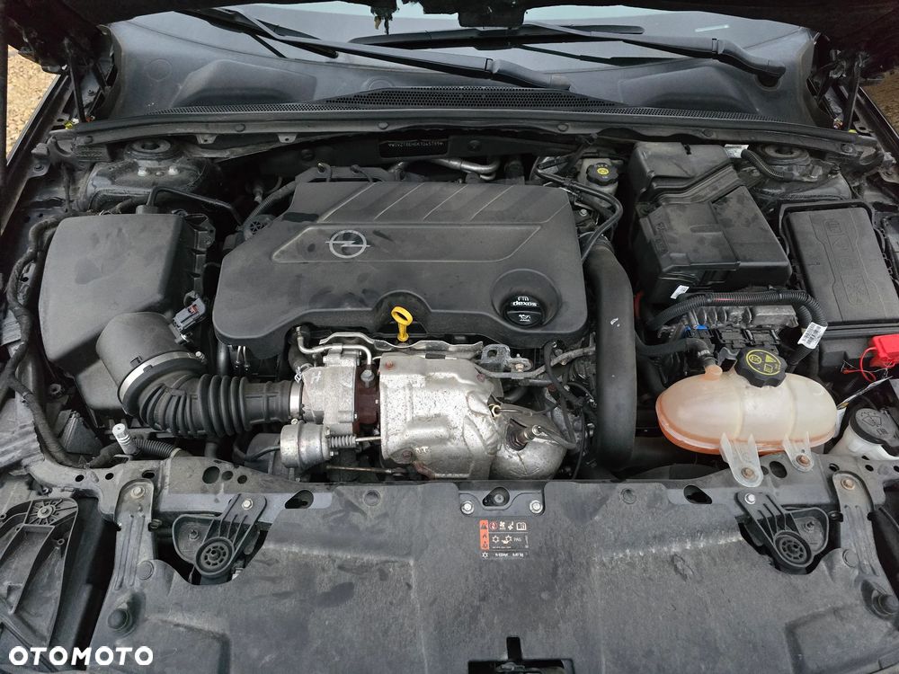 Opel Insignia 2.0 CDTI 4x4 GSi S&S - 26