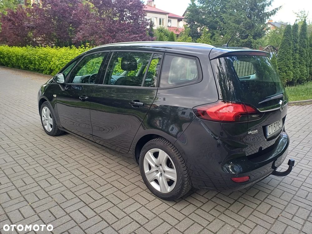 Opel Zafira - 11