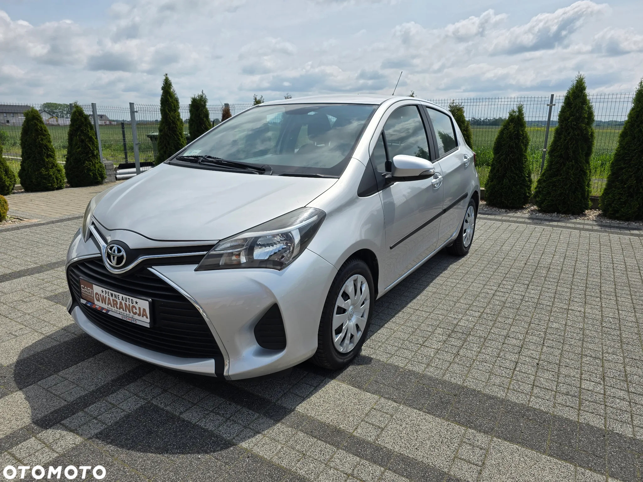 Toyota Yaris 1.0 Active EU6 - 3