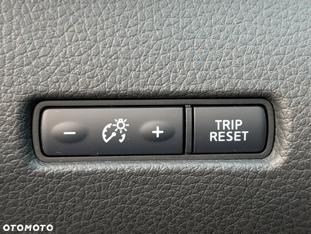 Nissan Qashqai 1.5 dCi N-CONNECTA - 32