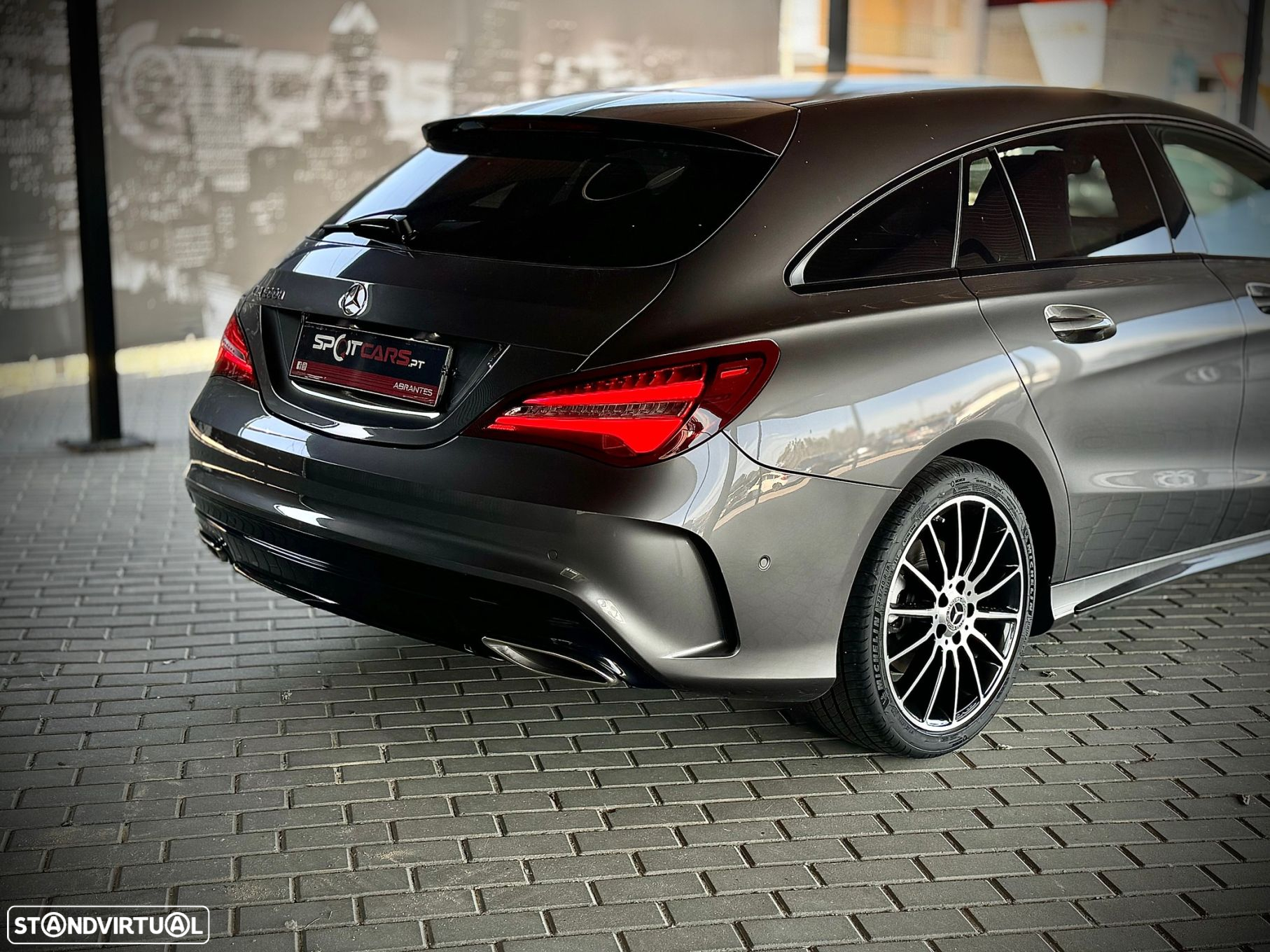 Mercedes-Benz CLA 200 d Shooting Brake AMG Line Aut. - 19