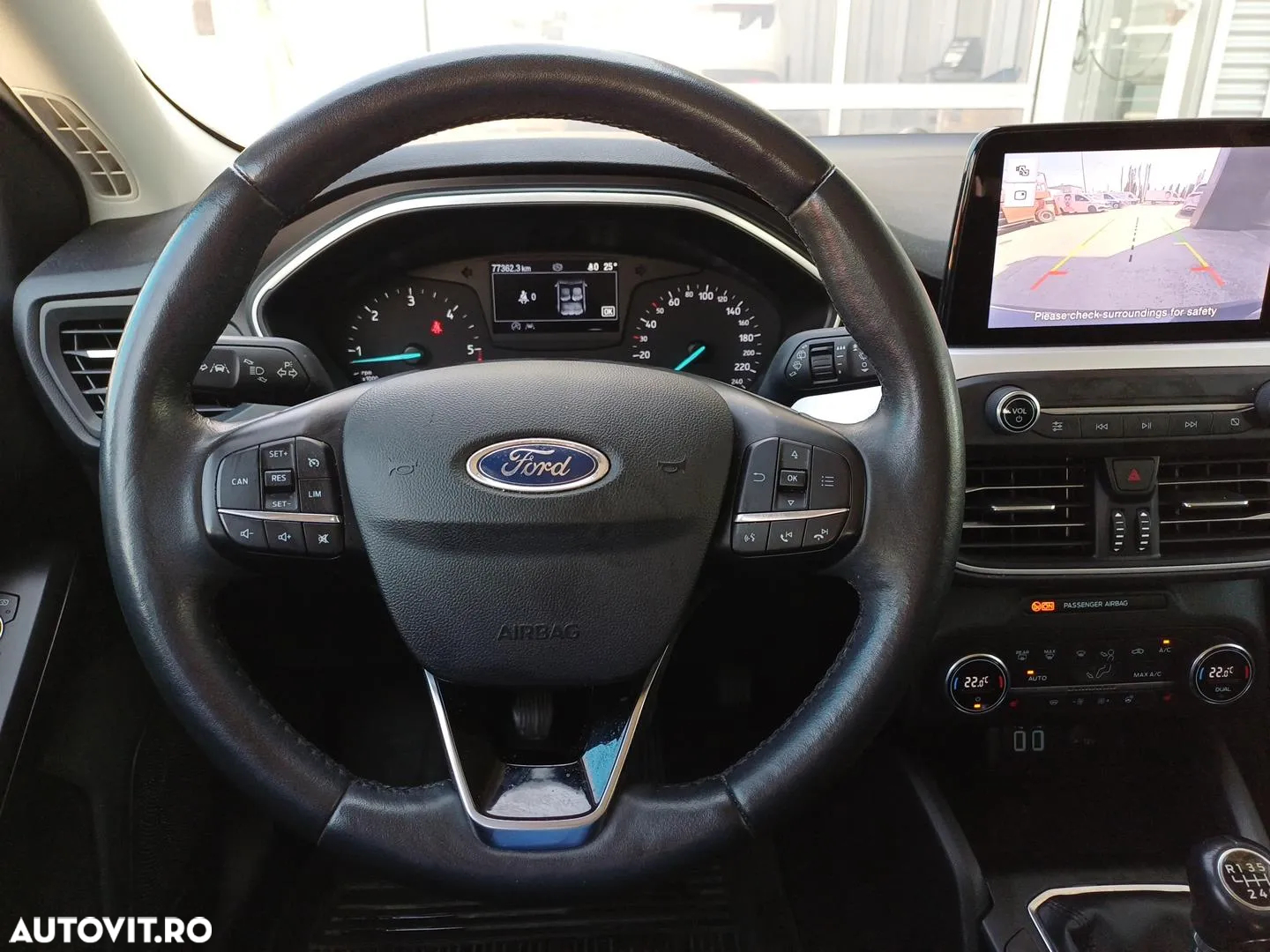 Ford Focus 1.5 EcoBlue Connected - 12