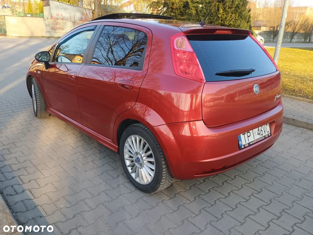 Fiat Grande Punto - 5