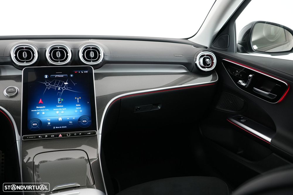 Mercedes-Benz C 300 de AMG Line - 23