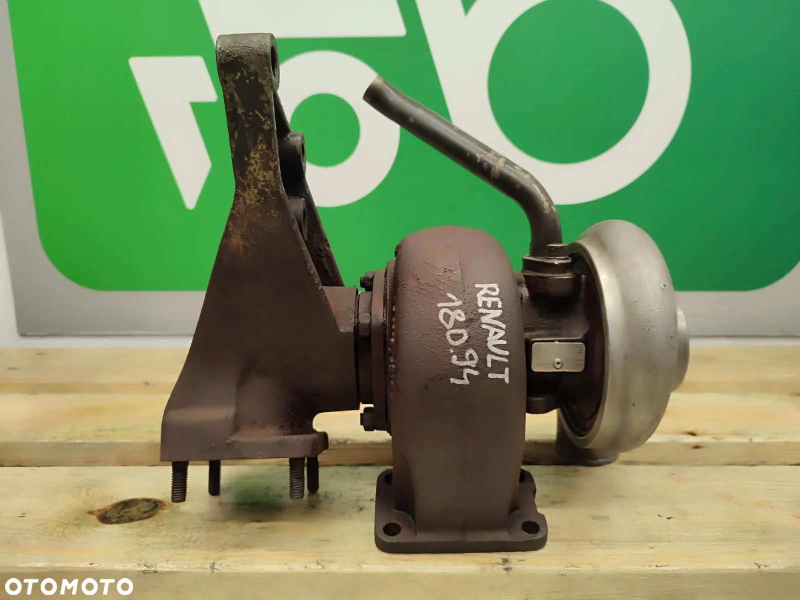 Turbina Renault 180.94 TD226B-6  6.23L - 4