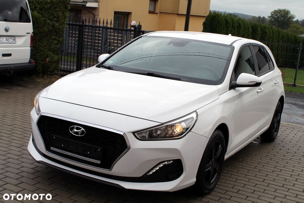 Hyundai i30 blue 1.4 Classic Navigation - 3