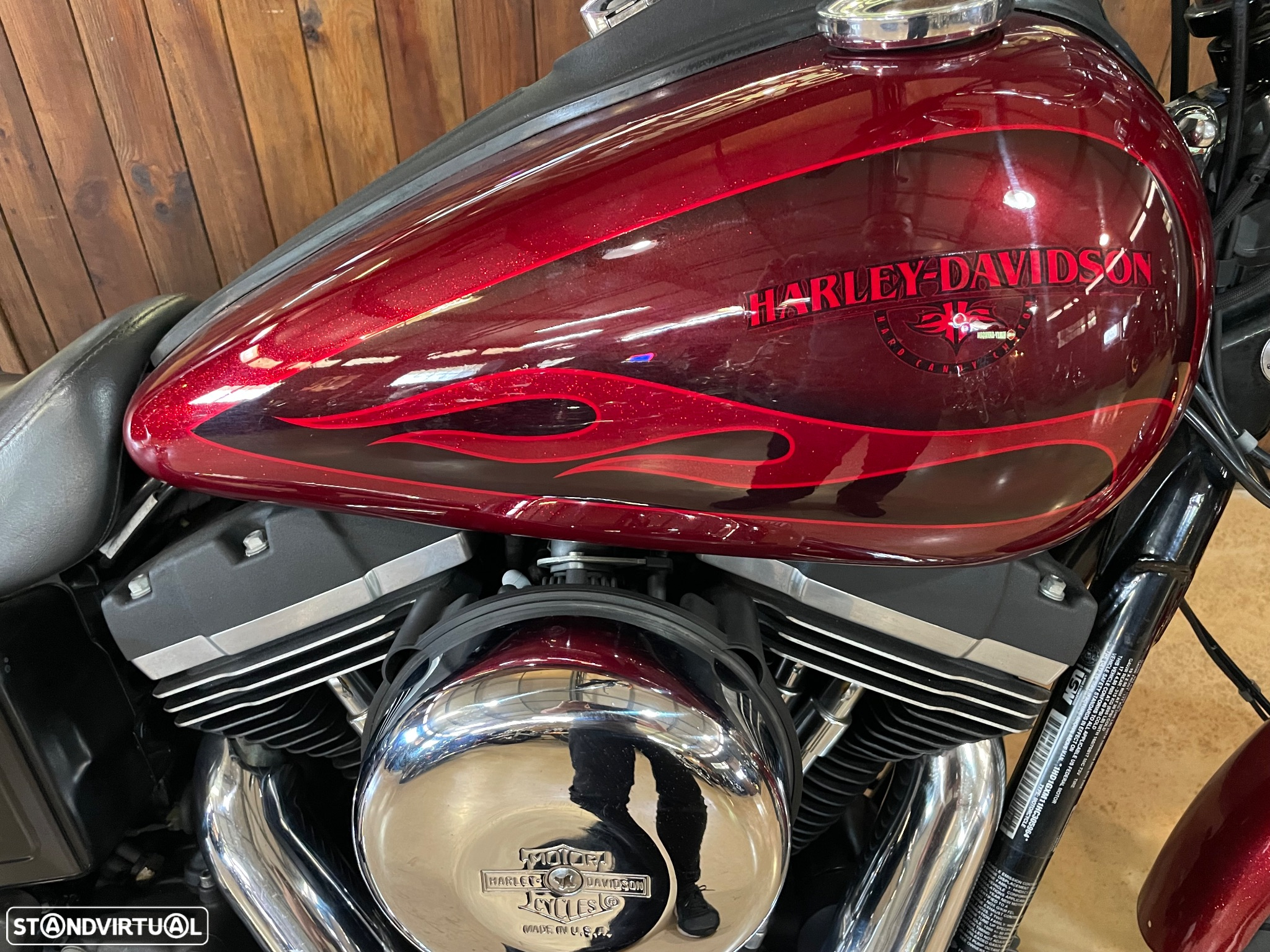 Harley-Davidson FX Dyna Street Bob - 2