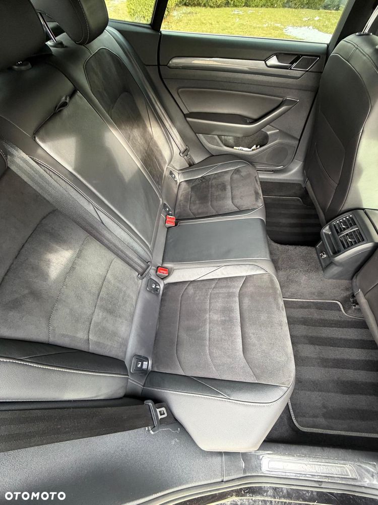Volkswagen Arteon 2.0 TSI R-Line DSG - 12